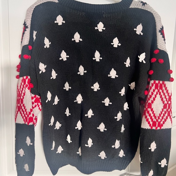 Peck & Peck Black and Red Patterned Cardigan - Picture 5 of 5